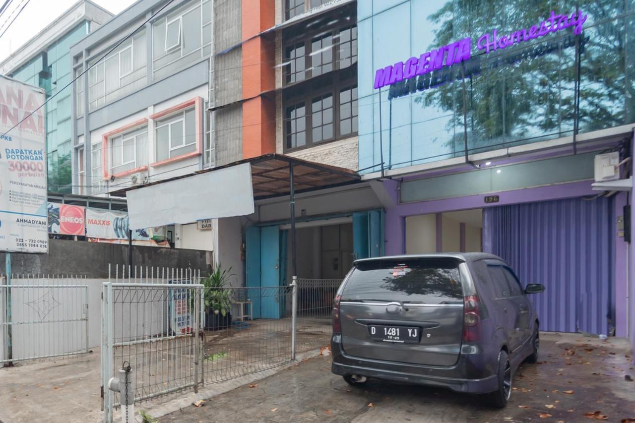 Reddoorz Near Trans Studio Bandung 3 Exteriör bild