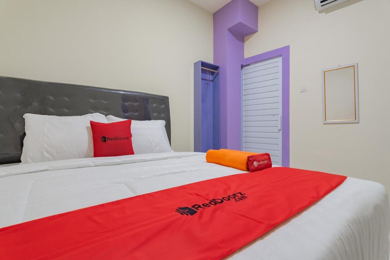 Reddoorz Near Trans Studio Bandung 3 Exteriör bild